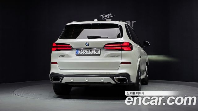 BMW X5 xDrive 40i M Sport — пробег 79 266 км — фото 4 из 5