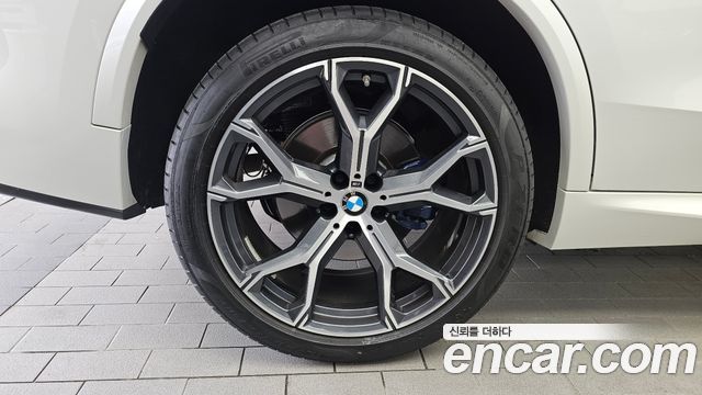 BMW X5 xDrive 40i M Sport — пробег 79 266 км — фото 5 из 5