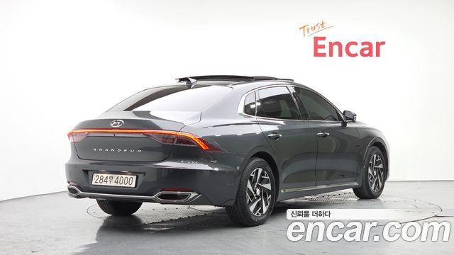 Hyundai Grandeur из Кореи Encar