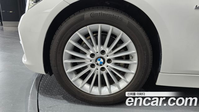 BMW 3-Series из Кореи Encar