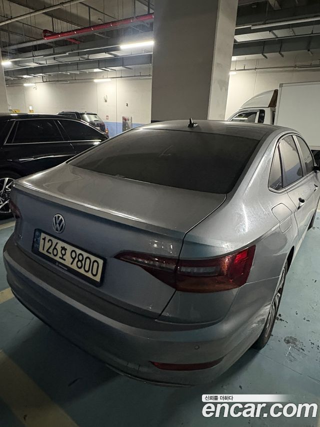 Volkswagen Jetta 1.5 TSI Prestige — пробег 240 800 км — фото 4 из 5
