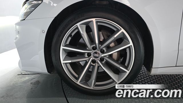 Audi A7 из Кореи Encar