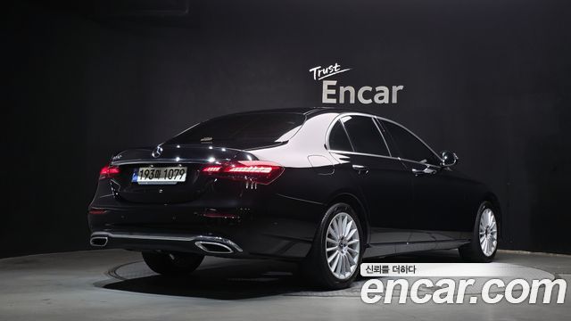 Mercedes-Benz E-Class из Кореи Encar