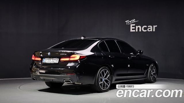 BMW 5-Series 530e M Sport — пробег 78 784 км — фото 2 из 5