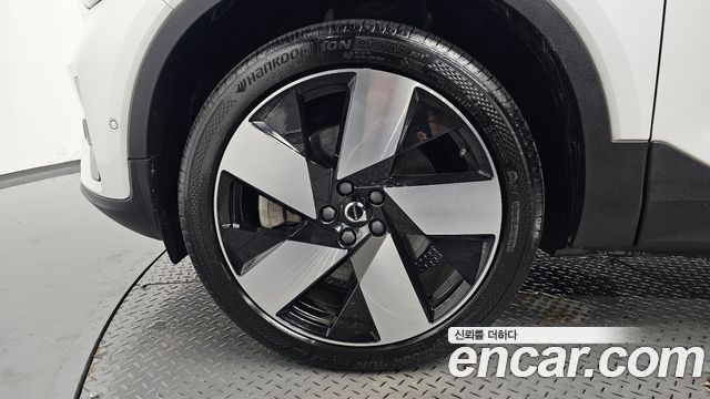 Volvo C40 из Кореи Encar