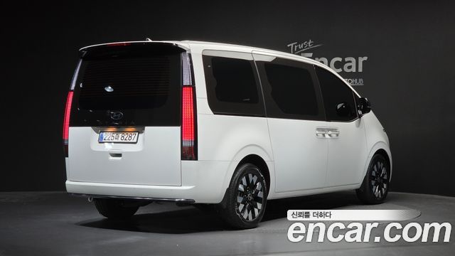 Hyundai Staria из Кореи Encar