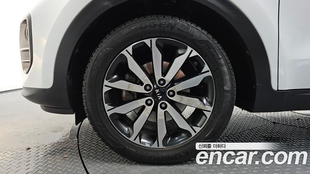 Kia Sportage из Кореи Encar