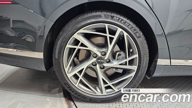 Genesis G90 из Кореи Encar