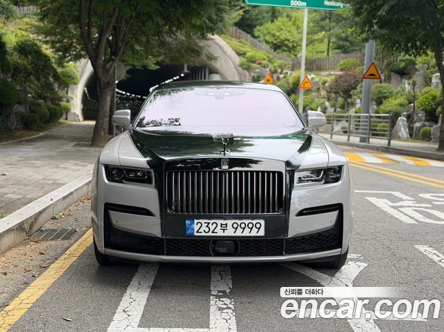 Rolls-Royce Ghost 6.7 V12 Black Badge — пробег 18 750 км
