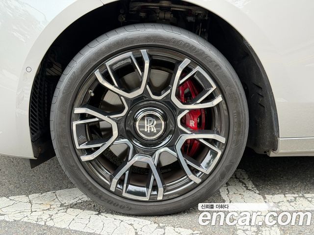 Rolls-Royce Ghost 6.7 V12 Black Badge — пробег 18 750 км