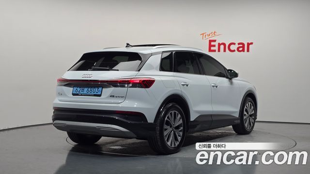 Audi Q4 e-tron 45 — пробег 10 215 км