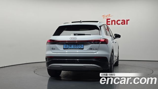 Audi Q4 e-tron 45 — пробег 10 215 км