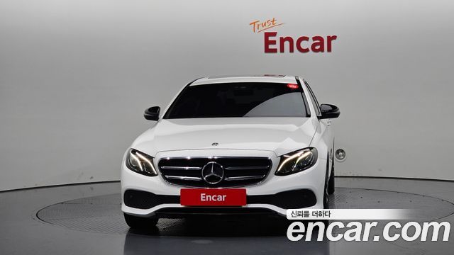 Mercedes-Benz E-Class из Кореи Encar