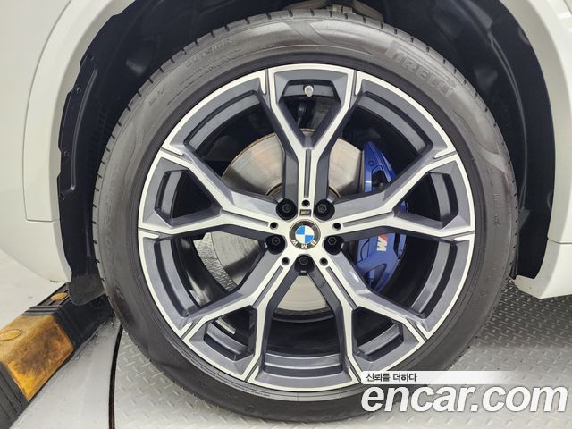 BMW X5 xDrive 40i M Sport — пробег 23 236 км — фото 5 из 5