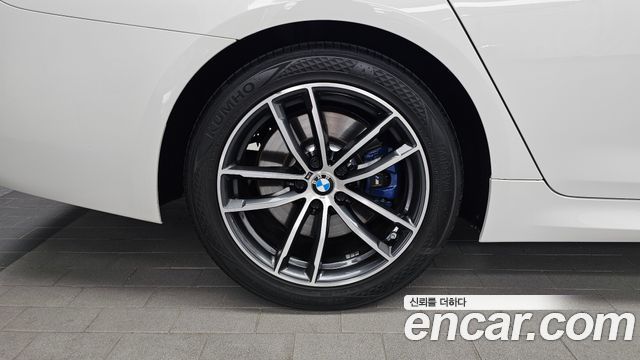 BMW 5-Series из Кореи Encar