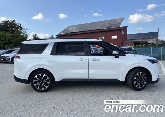 Kia Carnival Gasoline 9-Seater Prestige — пробег 48607 км