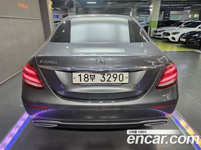 Mercedes-Benz E-Class E220d 4MATIC Avantgarde — пробег 177421 км
