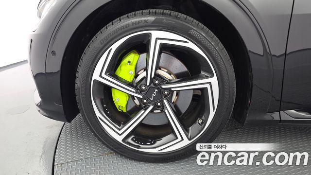 Kia EV6 из Кореи Encar