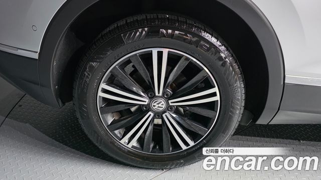 Volkswagen Tiguan 2.0 TDI Prestige — пробег 63 552 км
