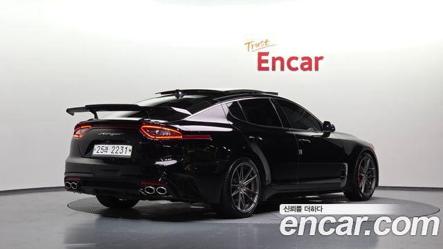 Kia Stinger из Кореи Encar