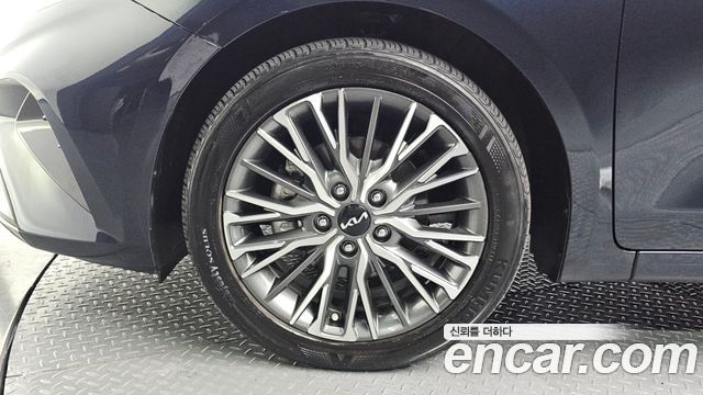 Kia K3 из Кореи Encar