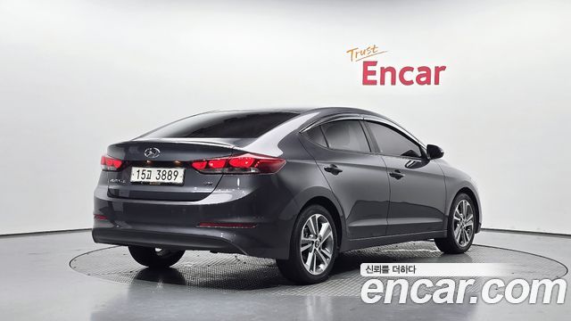 Hyundai AVANTE из Кореи Encar