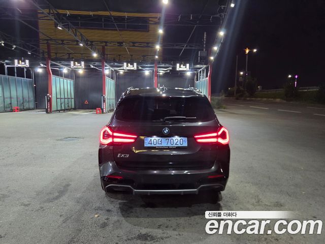 BMW iX3 M Sports — пробег 39 000 км — фото 4 из 5