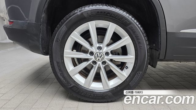 Volkswagen Tiguan 2.0 TDI Comfort 5N — пробег 88 131 км