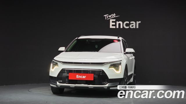 Kia Niro Signature — пробег 116 056 км — фото 3 из 5