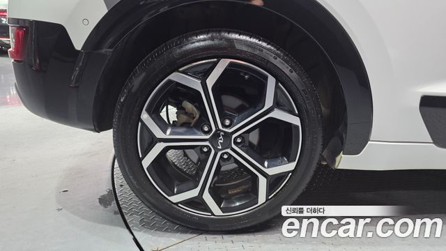 Kia Niro Signature — пробег 116 056 км — фото 5 из 5