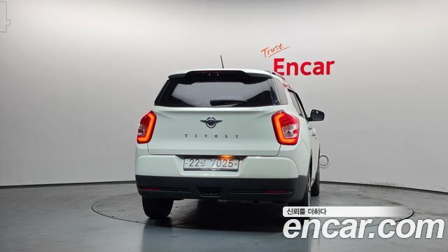 Ssangyong TIBOLI из Кореи Encar