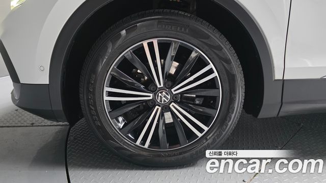 Volkswagen Tiguan 2.0 TDI Premium — пробег 56 623 км