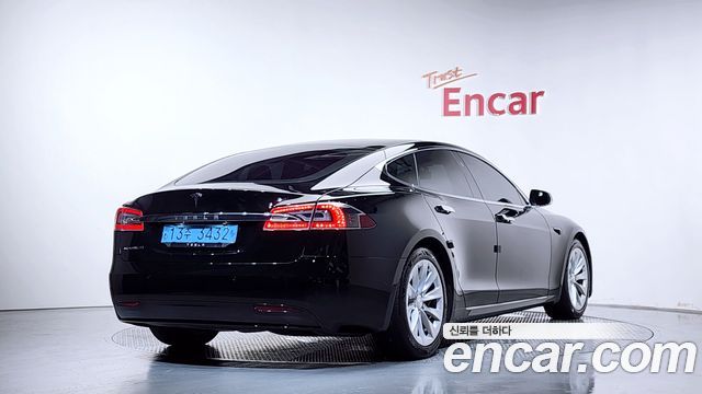 Tesla Model S из Кореи Encar