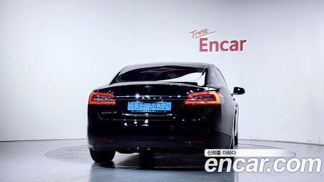 Tesla Model S из Кореи Encar