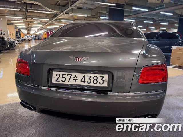 Bentley Flying Spur из Кореи Encar