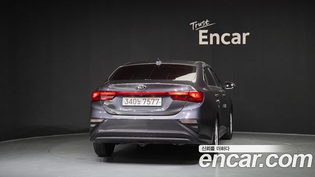 Kia K3 из Кореи Encar