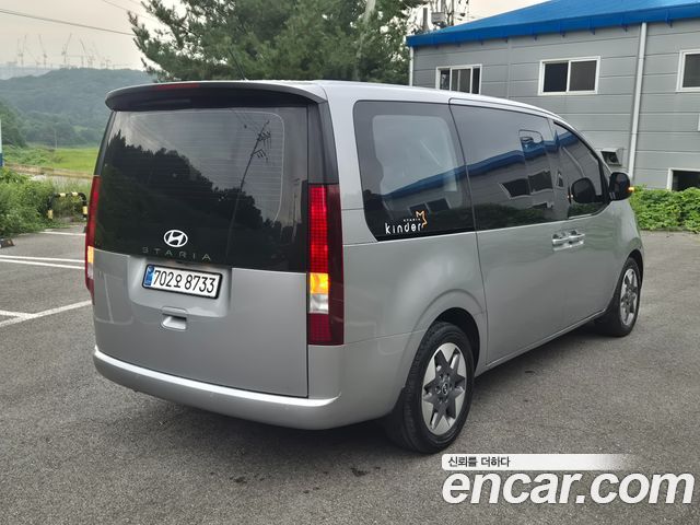 Hyundai Staria из Кореи Encar
