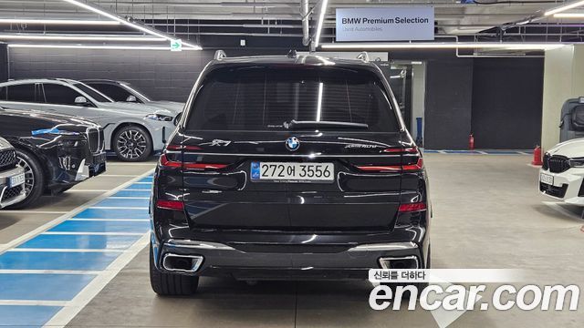 BMW X7 xDrive 40d M Sport 7 STR — пробег 6 400 км — фото 4 из 5