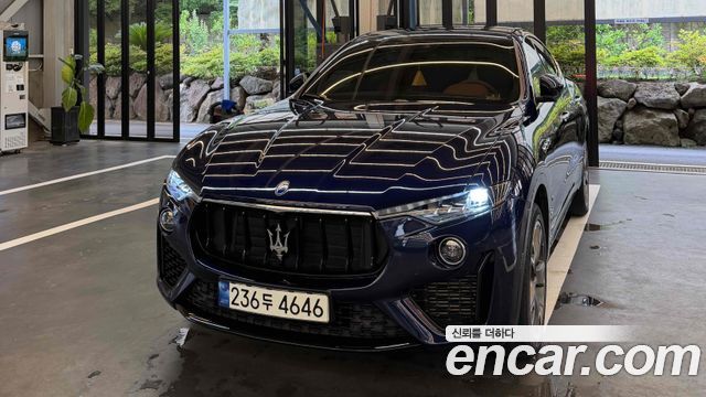Maserati Levante из Кореи Encar