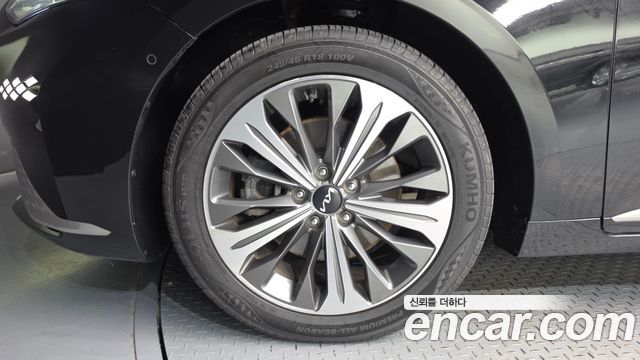 Kia K8 из Кореи Encar