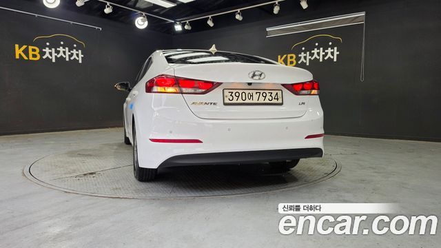 Hyundai AVANTE 1.6 LPI Smart (Rental Car) — пробег 320 724 км — фото 4 из 5