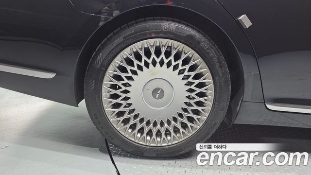 Genesis G90 из Кореи Encar