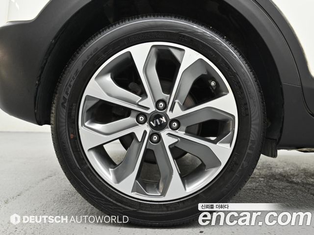 Kia Stonic 1.4 Prestige 2018 — пробег 152 888 км