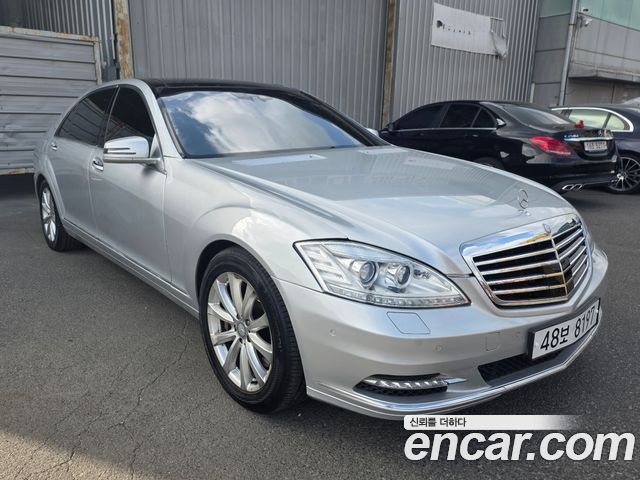 Mercedes-Benz S-Class S500L BlueEFFICIENCY 2011 — пробег 117 000 км