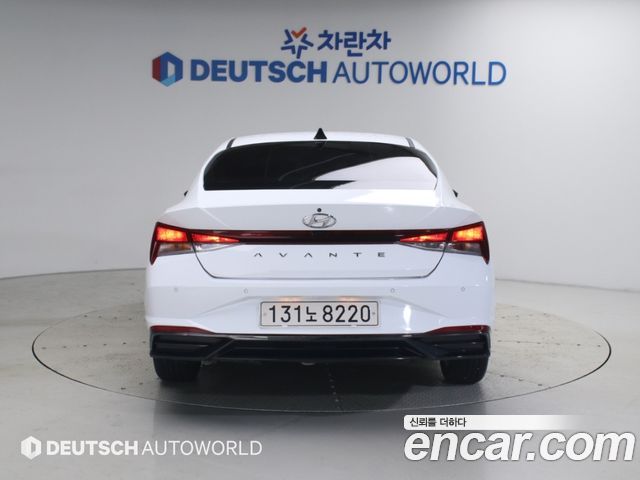 Hyundai AVANTE 1.6 Modern 2022 — пробег 93 000 км
