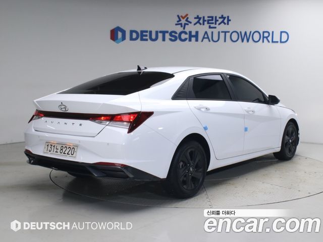 Hyundai AVANTE 1.6 Modern 2022 — пробег 93 000 км