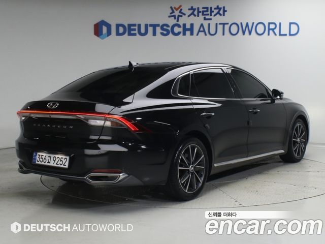 Hyundai Grandeur 2.5 Le Blanc 2022 — пробег 59 000 км