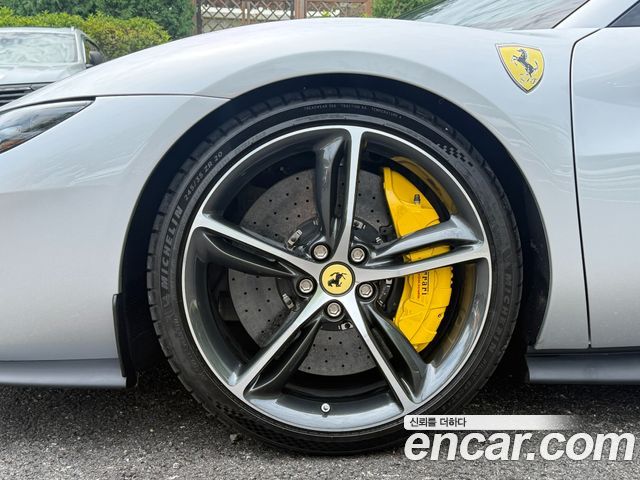 Ferrari 296 3.0 V6 2026 — пробег 4 770 км