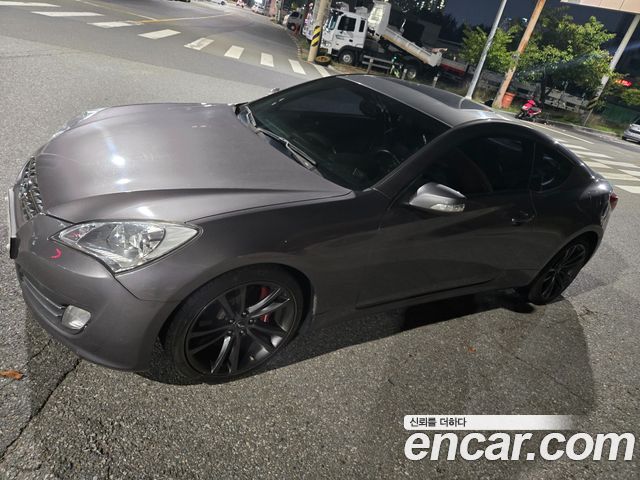 Hyundai Genesis 200 Turbo P 2008 — пробег 179 000 км
