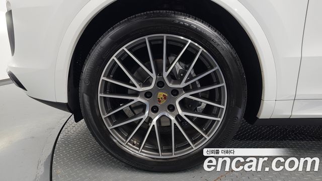 Porsche Cayenne 3.0 — пробег 48 972 км